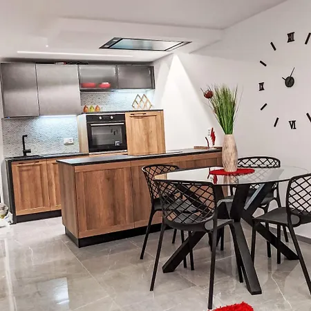 Primavista By Interhome * زيرمات
